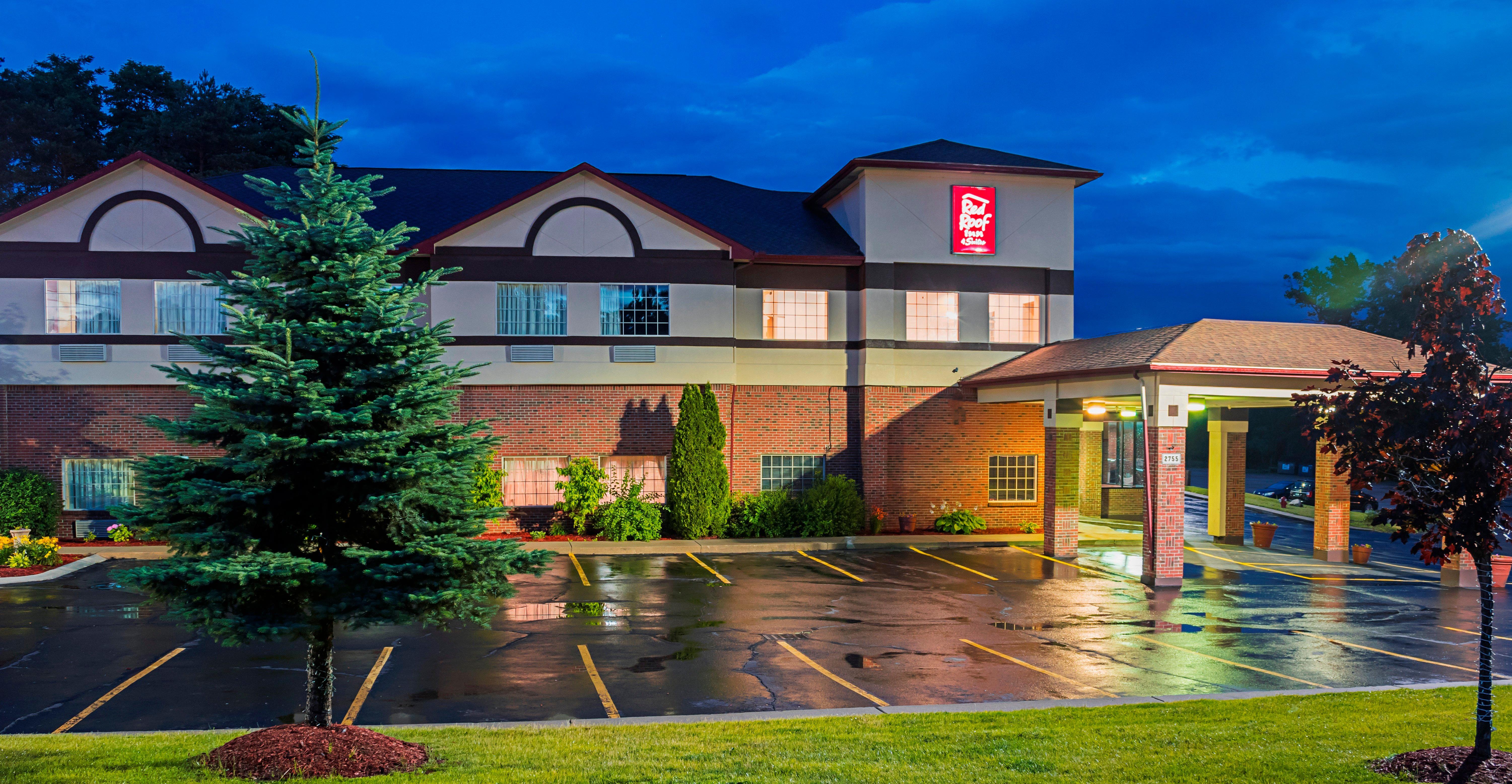 Red Roof Inn & Suites Lake Orion / Auburn Hills Exterior foto