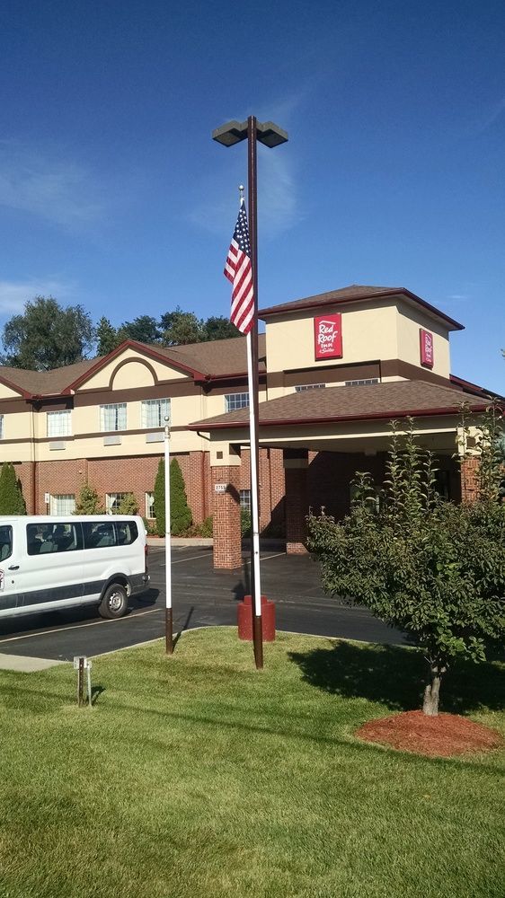 Red Roof Inn & Suites Lake Orion / Auburn Hills Exterior foto